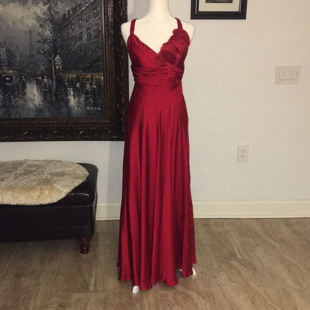 Mikael Aghal 100% silk 👗